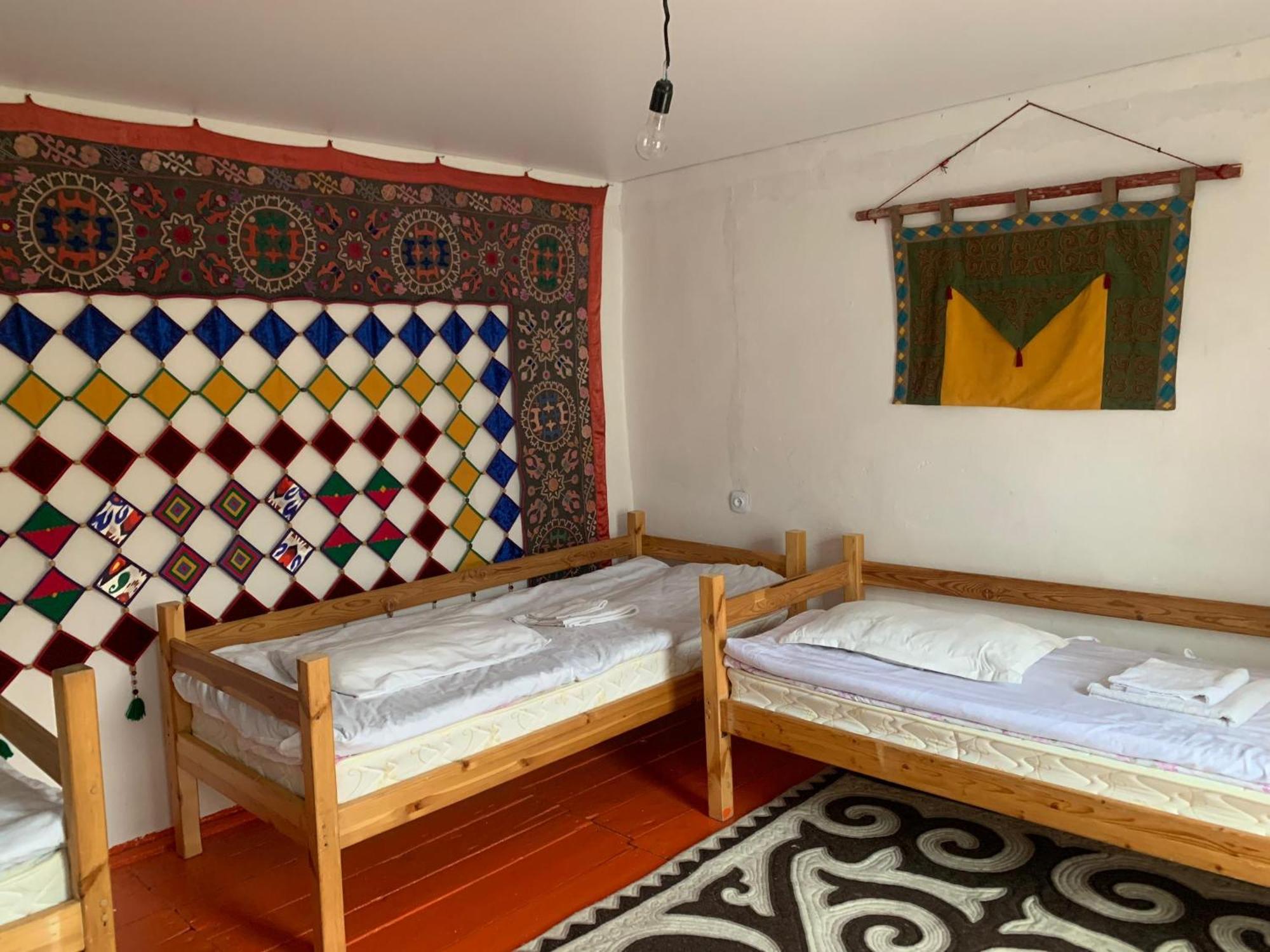 Naryn Guest House Kültér fotó
