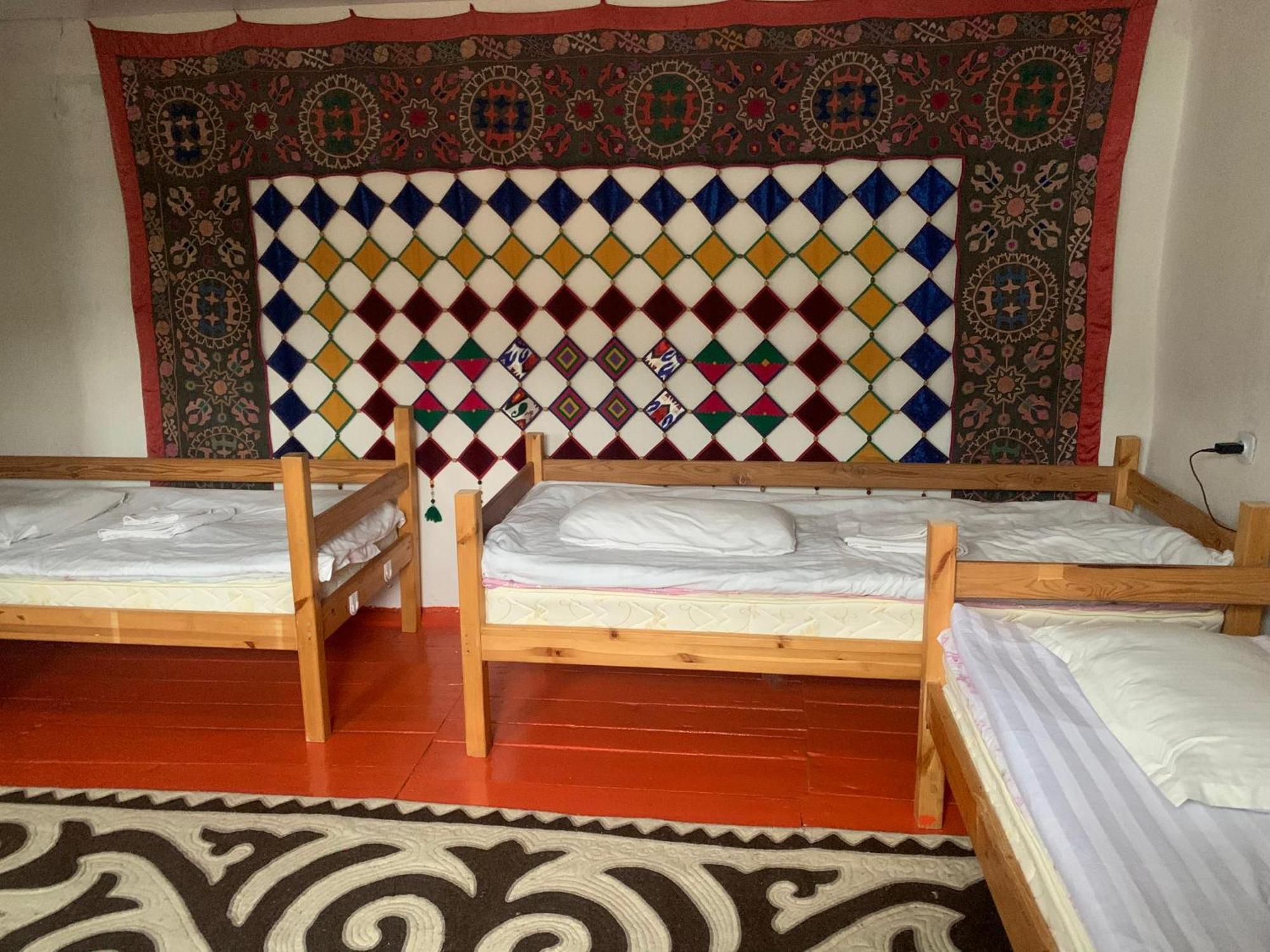 Naryn Guest House Kültér fotó